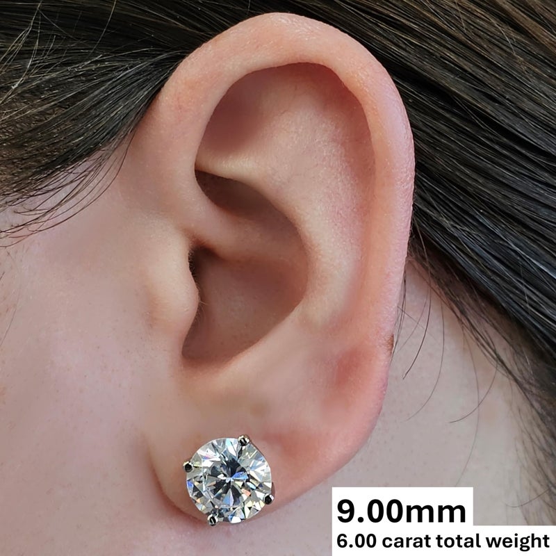 Central Diamond Center مركز الماس المركزي أقراط دراسات CZ من الذهب الصلب عيار 14 قيراط وفضة استرلينية 4 مخالب - مطلية بالبلاتين - 9.00 مم - 6.00 قيراط - Image 3