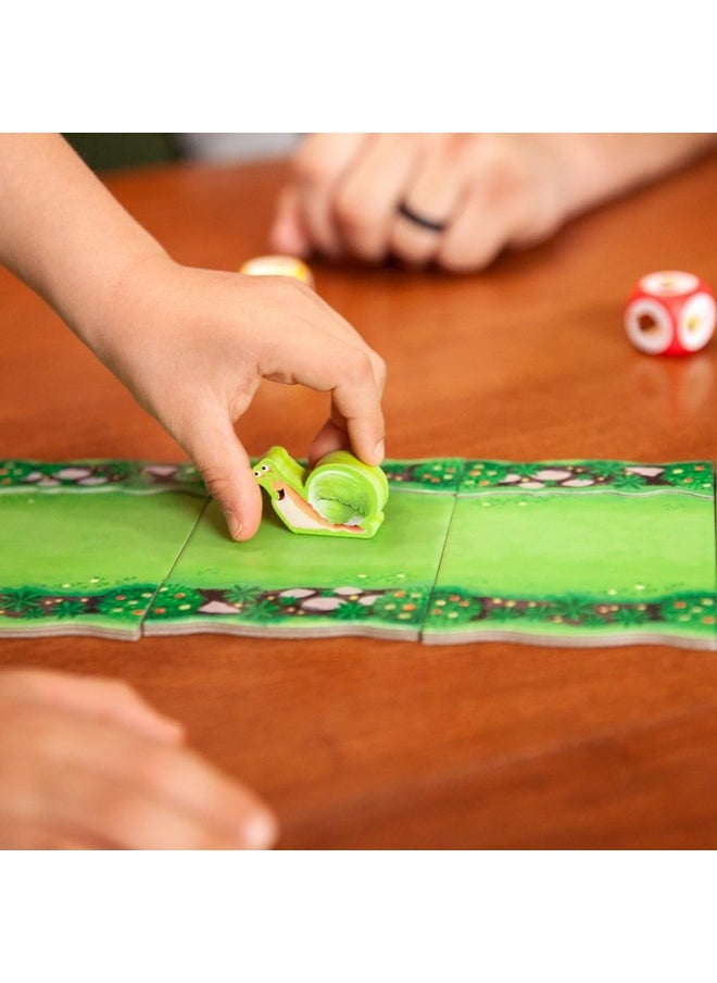Gigamic Garden Getaway | Quick Racing Game That Grows with Kids! - Friendly Family Game | 4+ | 2 to 4 Players | 10 Minutes  - Image 4