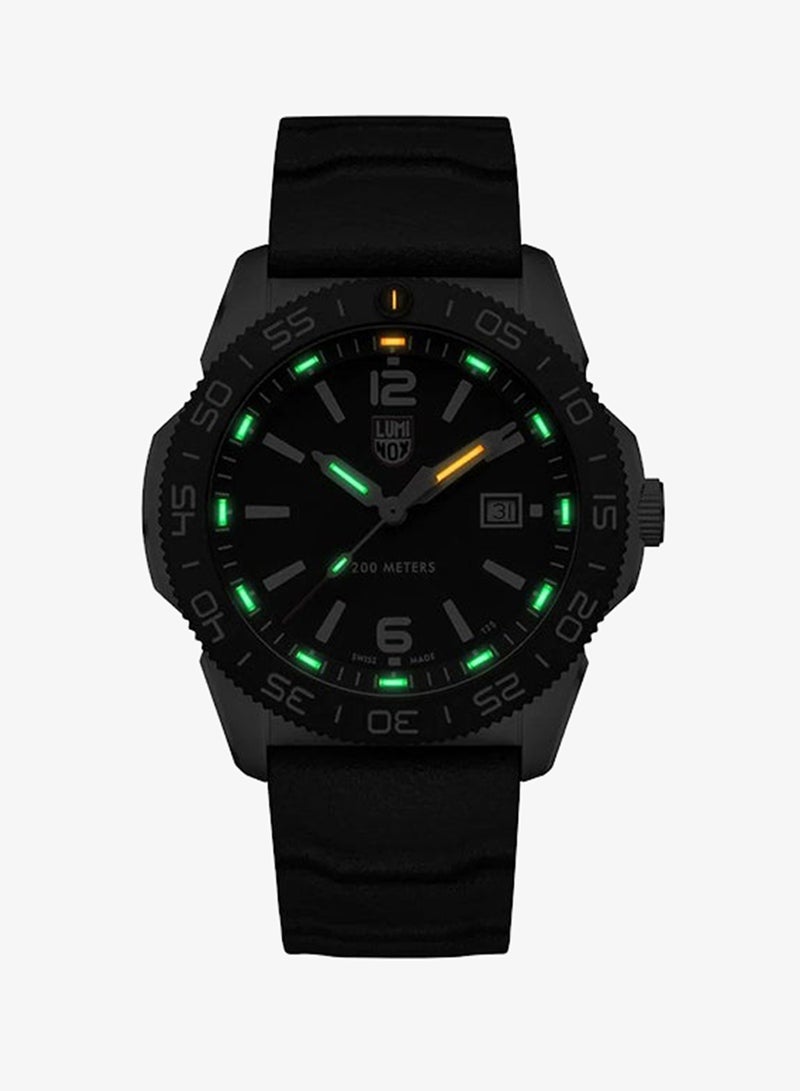 Luminox Men's Analog Round Shape Rubber Wrist Watch XS.3121 - 44 Mm - Image 2