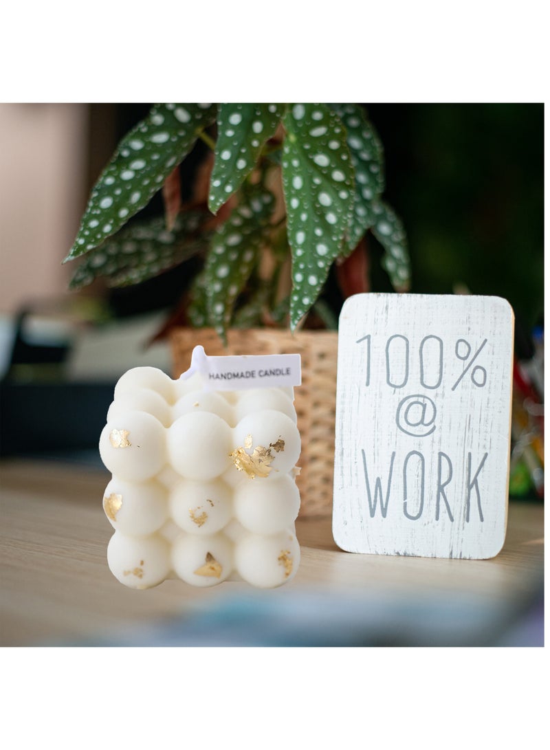 شمعة بيضاء برقائق ذهبية، شمعة برائحة الصويا، شمعة برائحة مكعب الفقاعات، عبوة من 3 قطع، بيضاء - Image 4