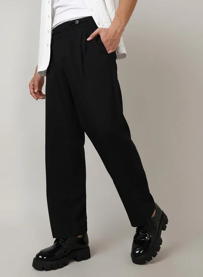 كامبوس سوترا Men's Onyx Black Solid Tailored Trousers