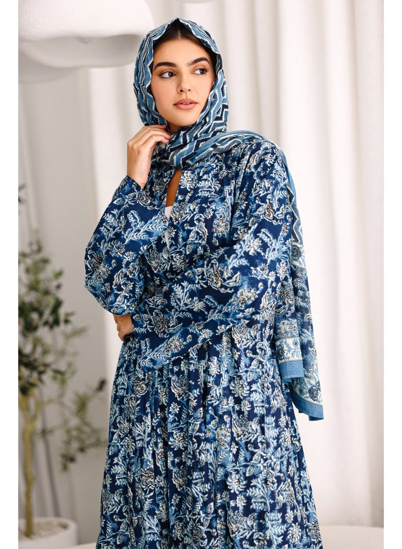 اكسا عباية نقوش ورود حديقة ازرق - Image 2