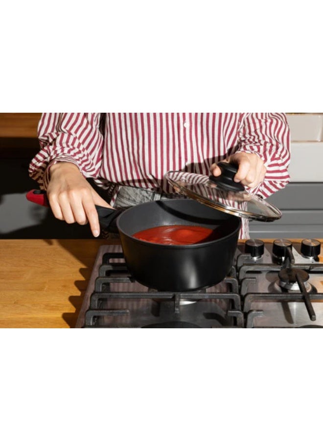 PYREX Optima Sauce Pan Non-Stick, Easy-Clean, Everyday Cooking Pan Black - Image 3
