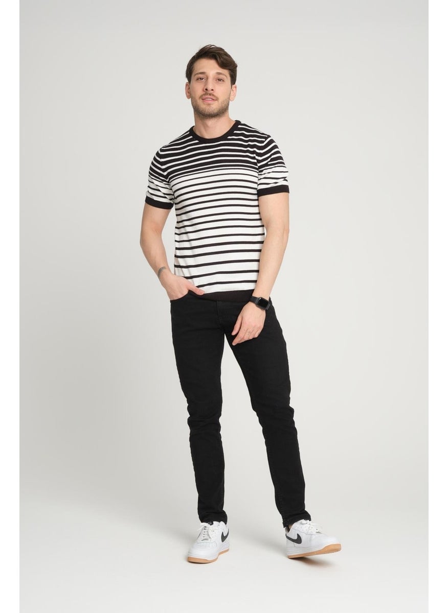 Crew Neck Striped Knit T-SHIRT(AG504801) - pzsku/Z47EC0812D5C0298EA310Z/45/_/1725352878/0ade80dd-d3c5-4558-a2cf-8134cec95b4f