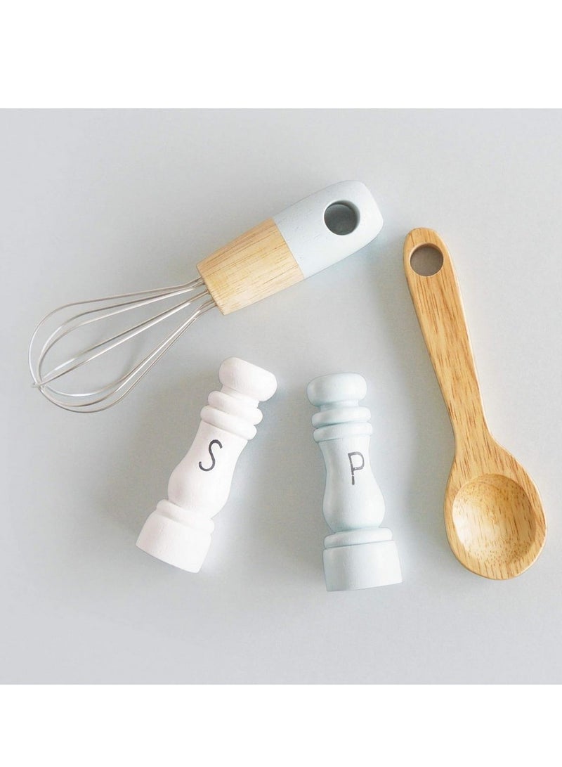 Le Toy Van Oxford Wooden Play Kitchen - Pretend Play Kitchen Set for Kids, Interactive Toy, Wooden Cooking Set, Realistic Kitchen Accessories, Gift for Toddlers, Role-Playing - Image 5