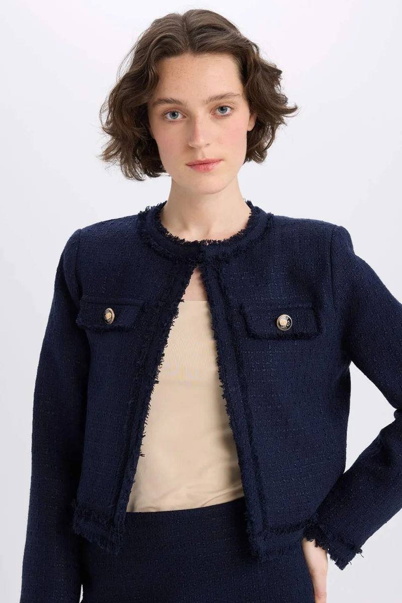 ديفاكتو Crew Neck Glittery Fabric Crop Blazer Jacket