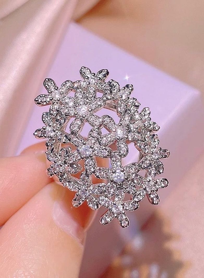 استراتيجية خاتم مصنوع من الفضة الإسترليني عيار 925 ومرصع بالزكرونيا المكعبة - Image 2