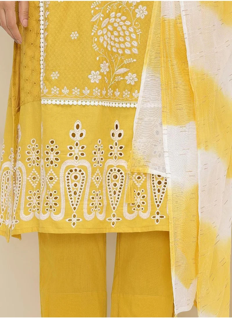 آي شين Straight Fit Embroidered Pattern Round Neck Three-Quarter Sleeves Mustard Colour Knitted Cotton Kurta Set for Women with Semi Elastic Closure - Elevate Your Fashion Game