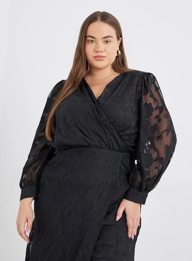 Styli Plus Black Maxi Dress with Balloon Sleeve