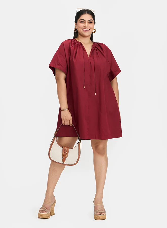 فيرجيو فستان فيرجيو قطن % بربطة على شكل حرف