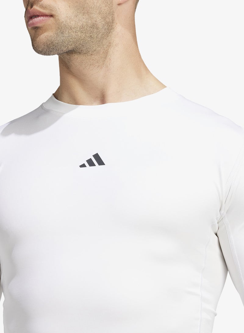 Adidas Techfit T-Shirt - Image 3