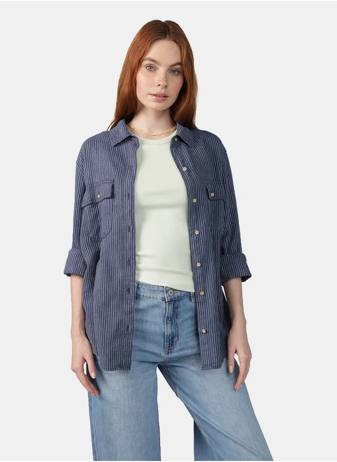 American Eagle AE Weekend Vibes Long-Sleeve Button-Up Shirt
