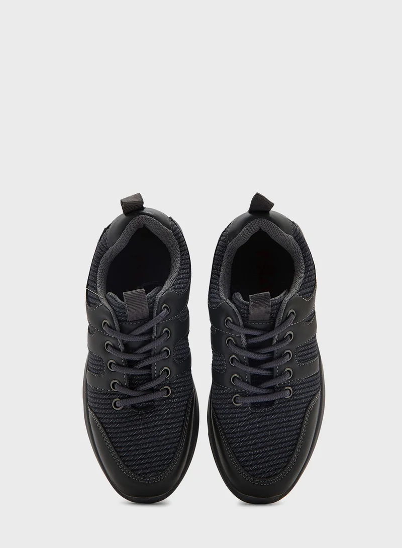 Pinata Kids Lace Up Sport Shoes