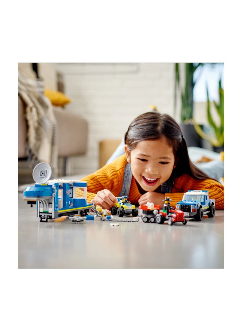 LEGO LEGO - City Police Mobile Command Truck 436 Pieces - 60315  - Image 3
