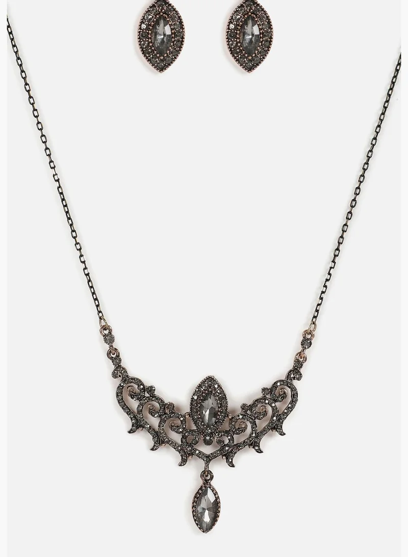 SOHI Silver Plated Designer Stone Necklace