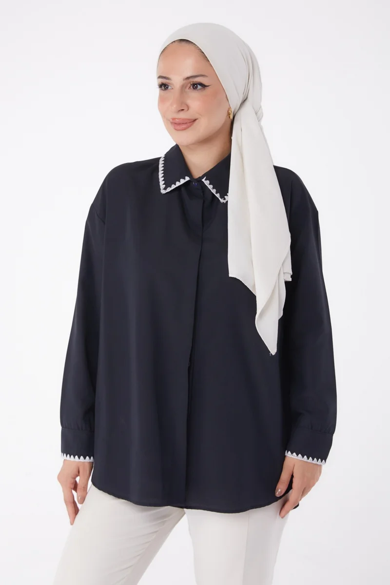 Tofisa Plain Shirt Collar Women's Black Rose Embroidered Shirt - 13253