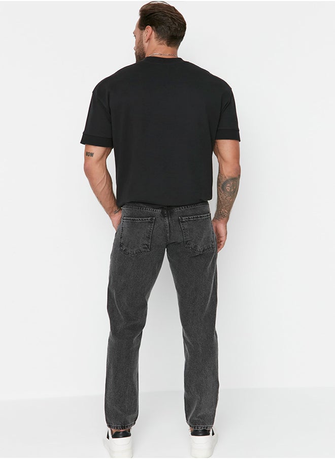 trendyol Men's Straight Fit Jeans  - Image 3