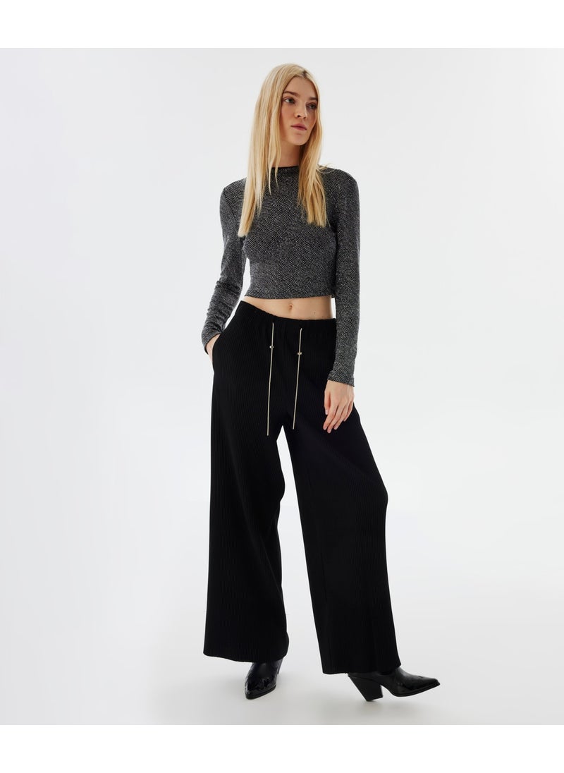 Twist Backless Blouse  - Image 2