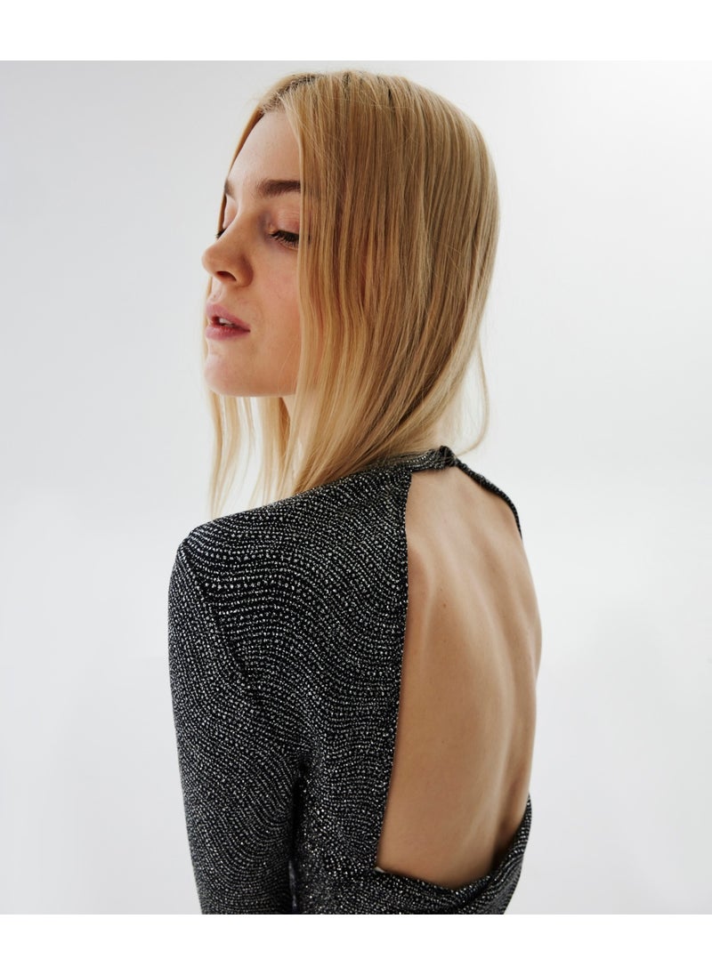 Twist Backless Blouse  - Image 5