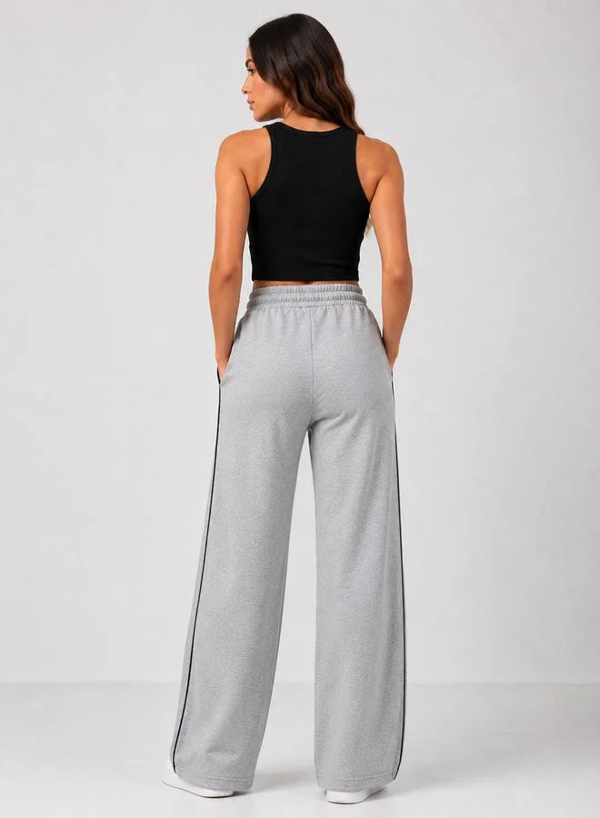 تايك تو Grey High Rise Contrast Piping Wide Leg Joggers By Gravt