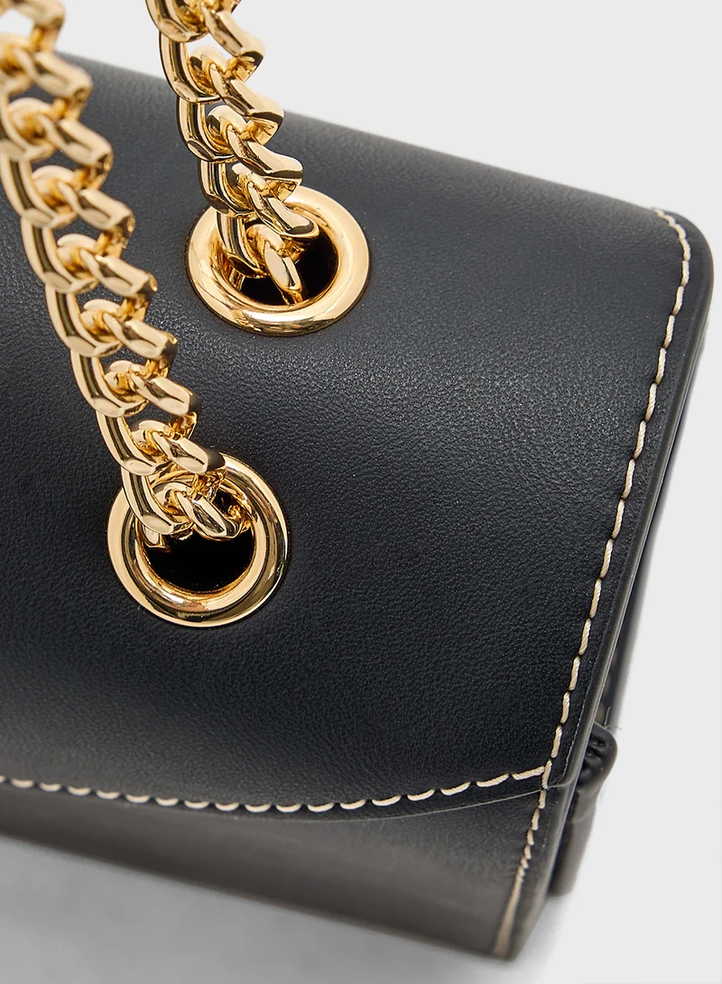 لوف موسكينو Logo Detailed Flap Over Crossbody