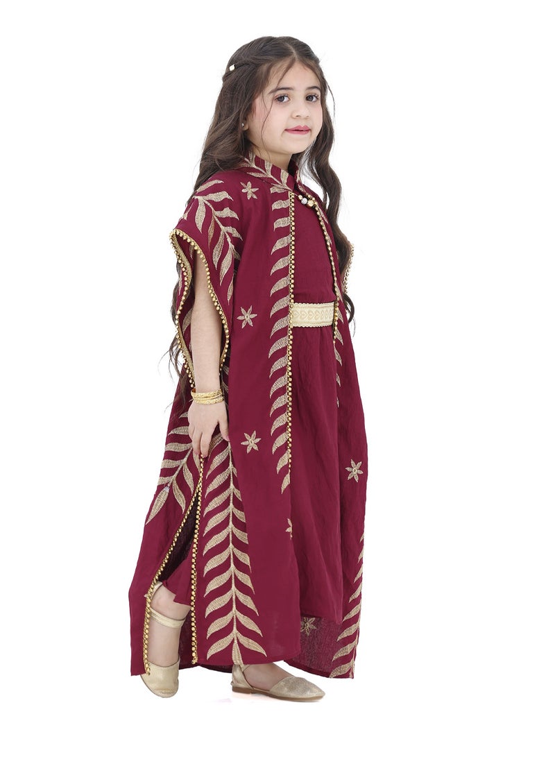 Modern Design My girls' jalabiya with an elegant shawl is an elegant and luxurious piece of clothing that is distinguished by its exquisite design and high-quality material  - Image 3