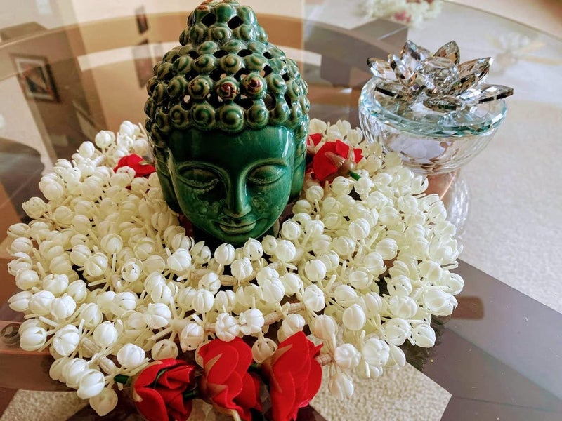 SHREYA-FASHION SHREYAFASHION Artificial Mogra Jasmine Flower Garland for Housewarming Door Hanging Latkans for Grahprvesh All Festivals and Special Events Home Office Garden Pack of 4  - Image 4