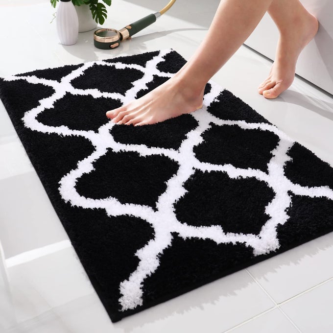 BATHROOM RUGS 30X20 SOFT AND ABSORBENT MICROFIBER BATH RUGS NONSLIP SHAGGY SHOWER CARPET MACHINE WASH DRY BATH MATS FOR BATHROOM FLOOR TUB AND SHOWER BLACK