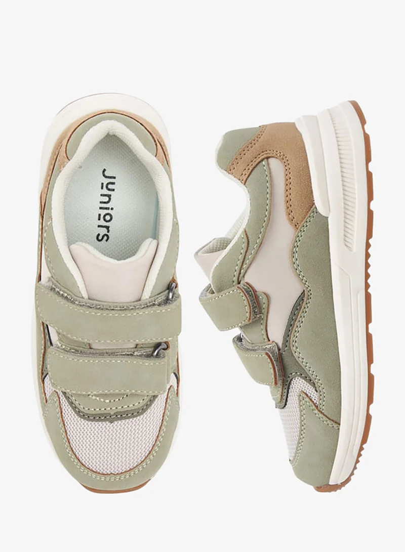 جونيورز سنيكرز أطفال بألواح وإغلاق بشريط لاصق