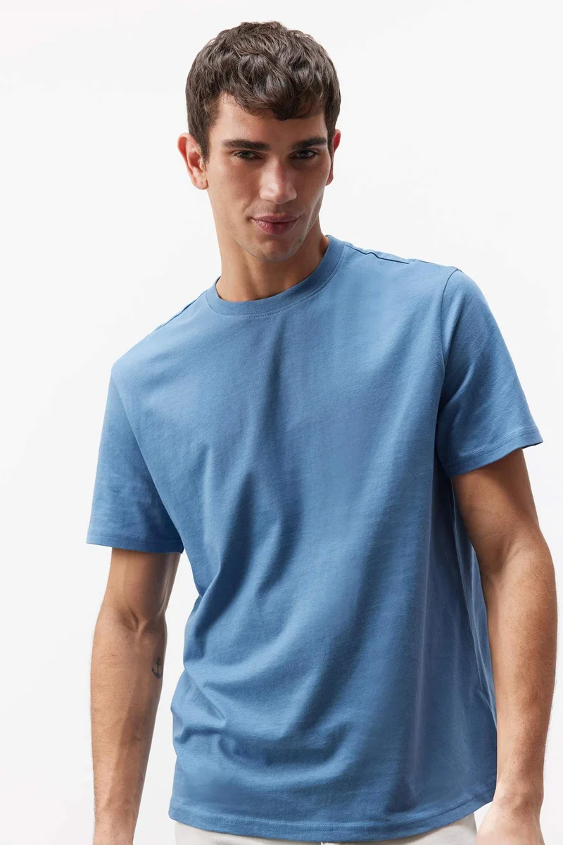 ديفاكتو New Regular Fit Crew Neck Basic T-Shirt