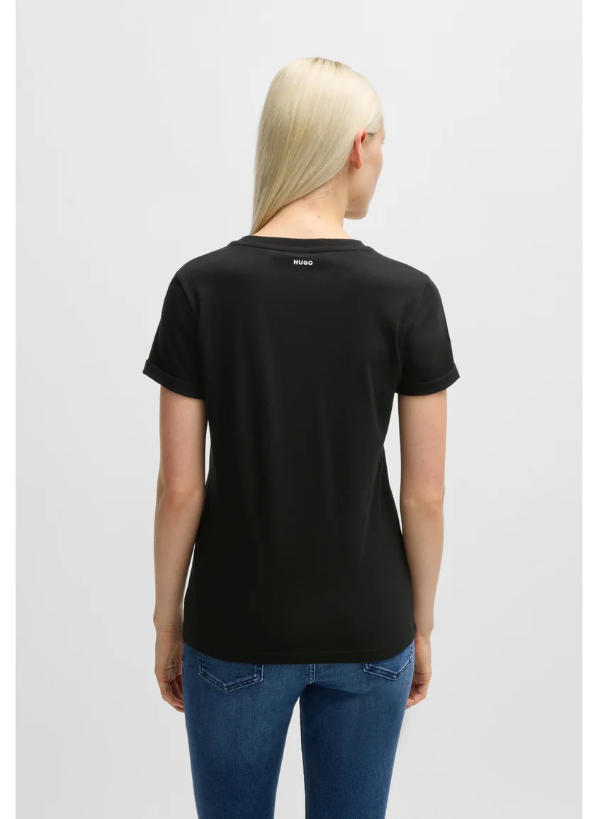 هوجو Slim-fit T-shirt in cotton with rear logo print