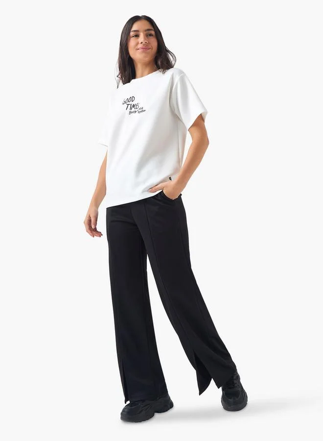 اس بي كاركترز تيشيرت بطبعة ميكي ماوس والأصدقاء بأكمام قصيرة