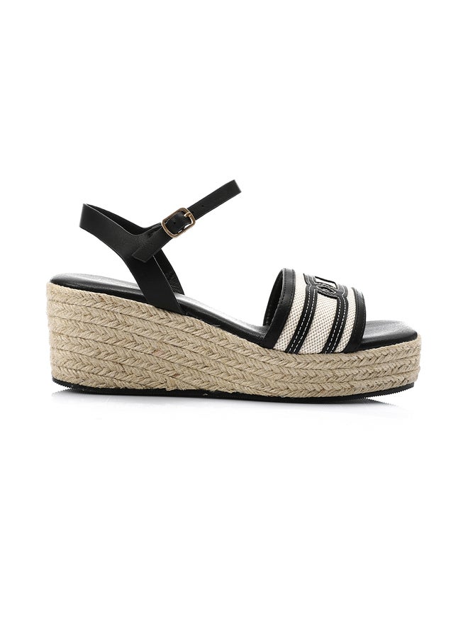 Open Toe Shape Stitched Wedge Sandals - Black & Beige