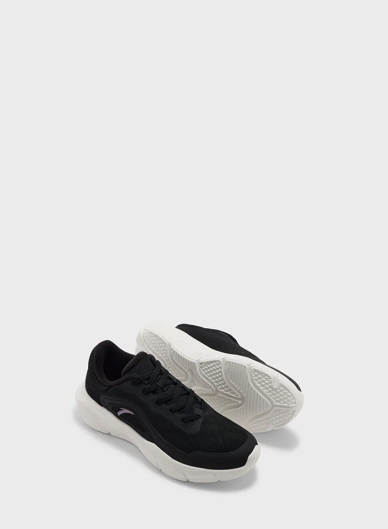 ANTA Basic Walking Shoes