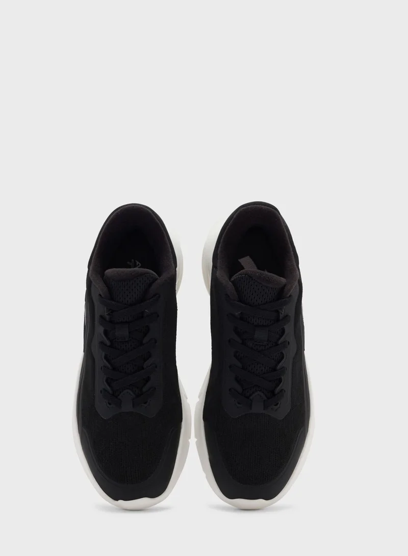 ANTA Basic Walking Shoes
