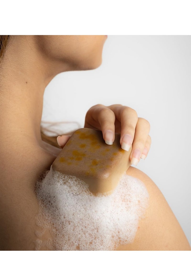 غار سوب صابون غار من خشب الصندل والزعفران السحري للاستحمام (عبوة من 3 قطع 300 جرام) | خالٍ من البارابين | صابون استحمام من تشاندان وكيسار | صابون مصنوع يدويًا لإشراق البشرة | صابون لتفتيح البشرة للرجال والنساء - Image 2