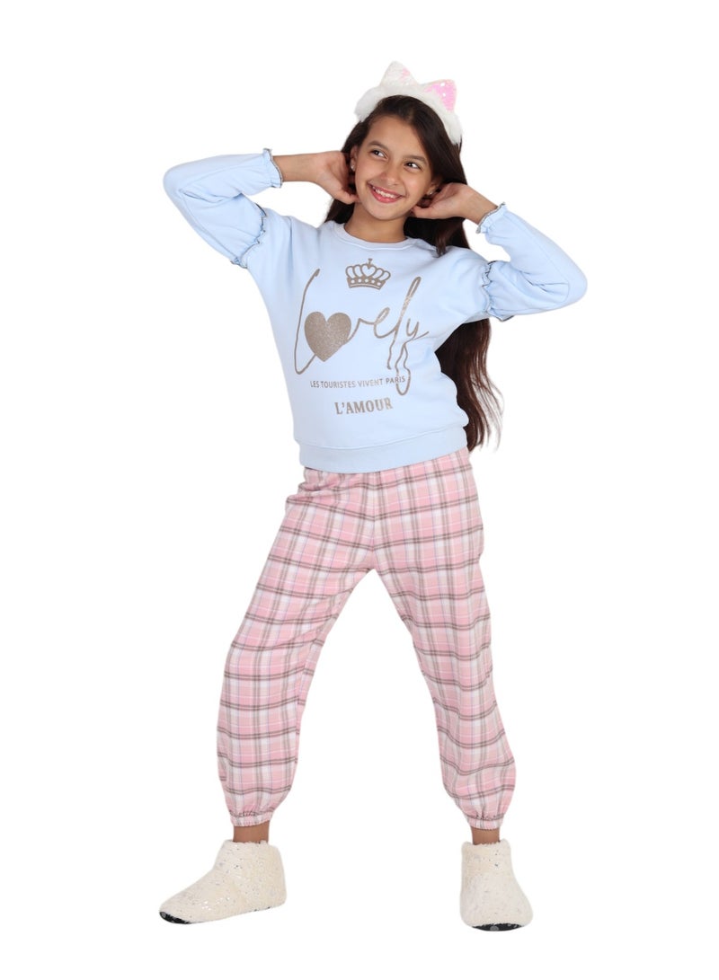 تشويس بيجامة بناتي lovely أطفال سويتشيرت ملتون اسفنجى قطن بوبره داخلية و البنطلون كاروه صوف فيلا قطن بوبره داخلية – ألوان زاهية وخامة عالية الجودة فائقة النعومة و تصميم مبتكر يجمع بين الأناقة والراحة كود 537 - Image 5