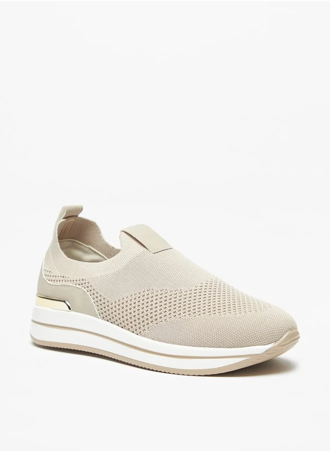سيليست Women Textured Slip On Sneakers