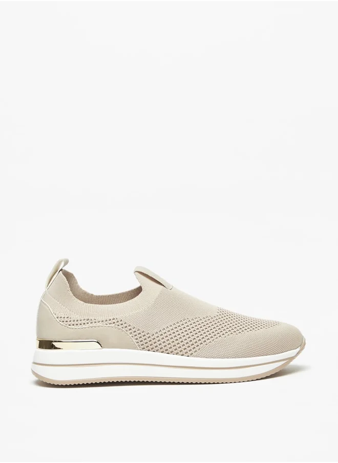 سيليست Women Textured Slip On Sneakers