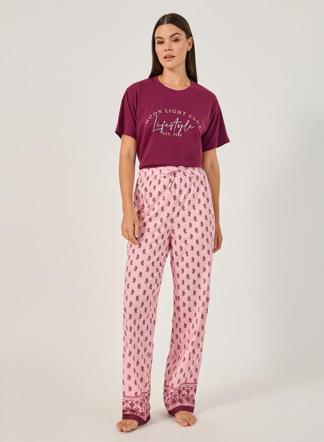 Styli Slogan Print Dropped Shoulder T-Shirt and Pyjama Pants Set - Image 3