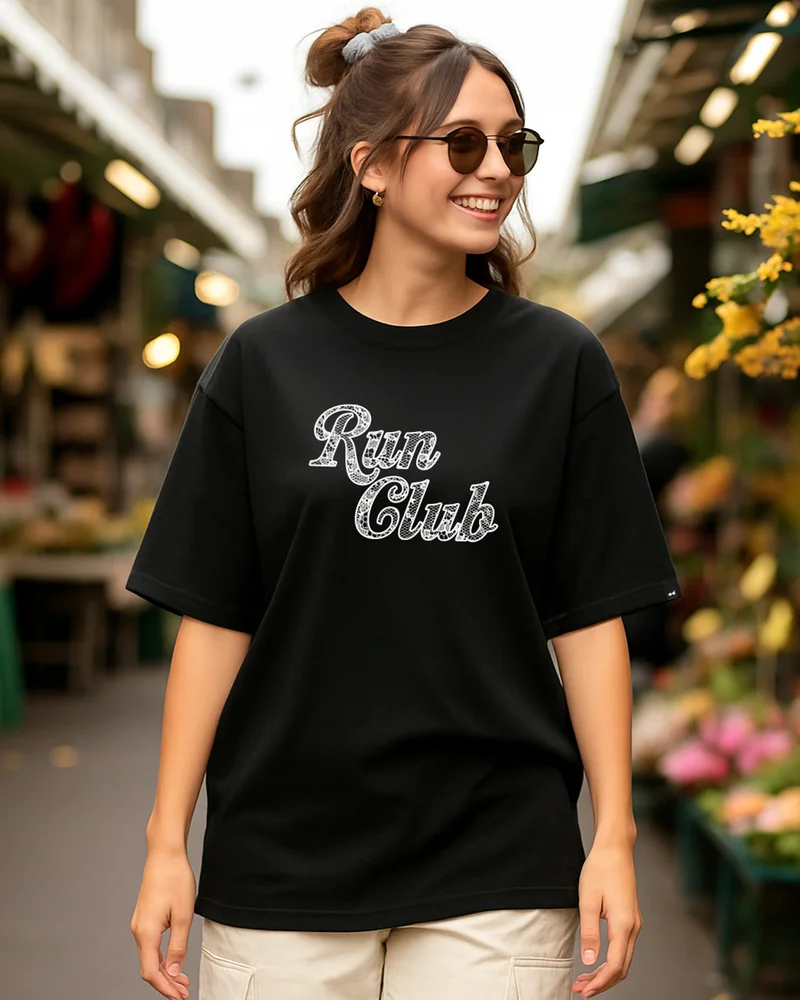 بيواكوف Women's Black Run Club Typography Oversized T-shirt