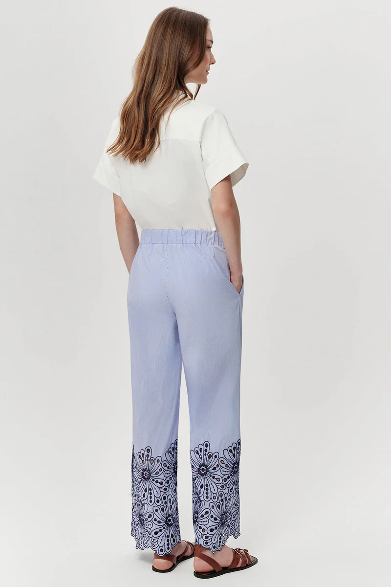 Exquise Elasticated Waist Embroidered Pocketed Regular Leg Straight Leg Multicolored Trousers