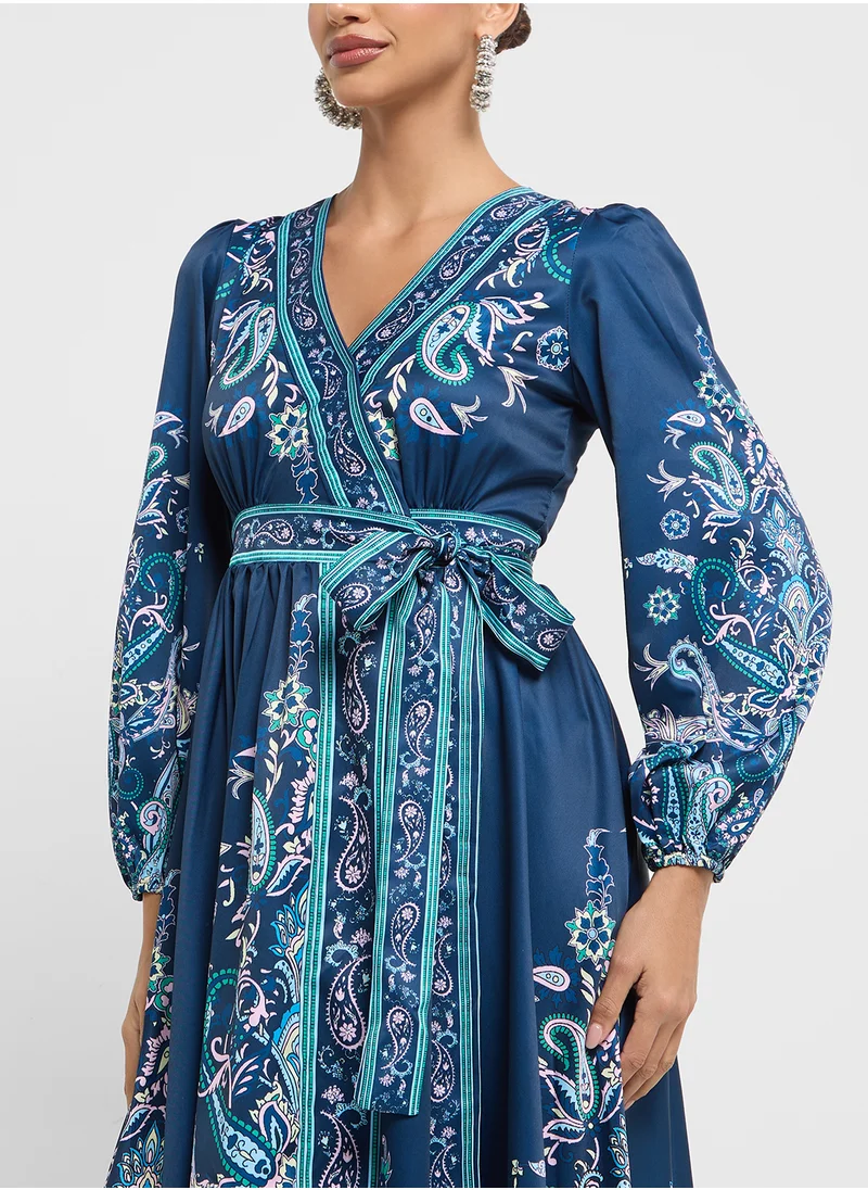 خزانة Printed Wrap Dress