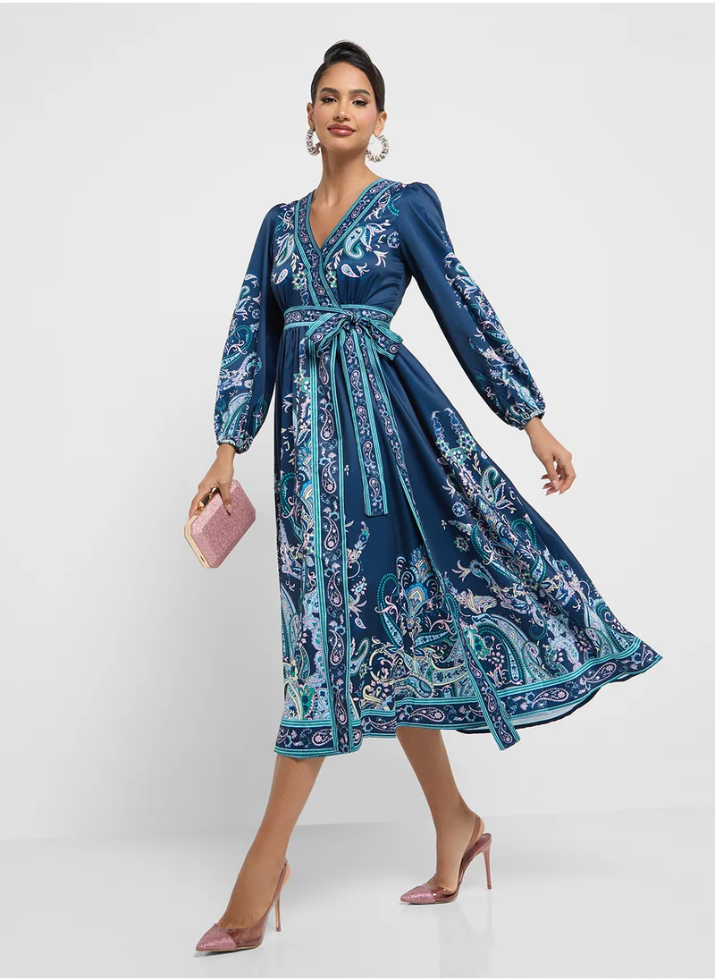 خزانة Printed Wrap Dress