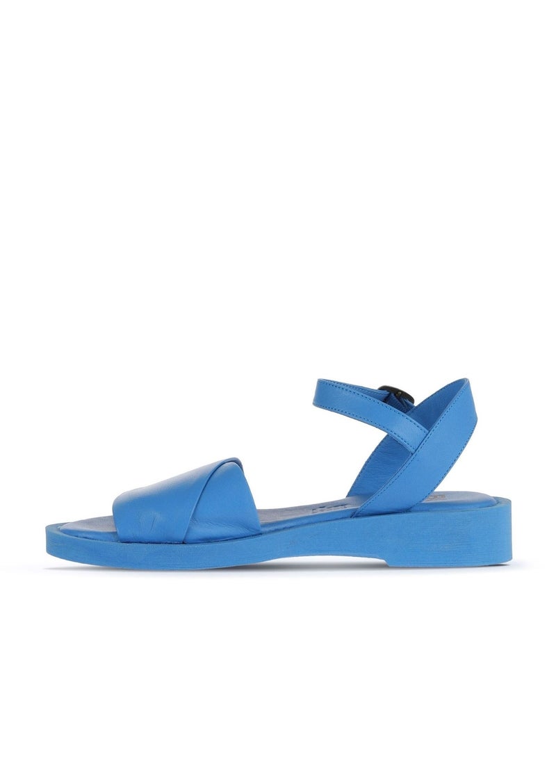 Bueno BUENO Women's Flat Sandals – Minimalist Open-Toe Design with Ankle Buckle Strap and Cushioned Insole for Everyday Comfort  - Image 3