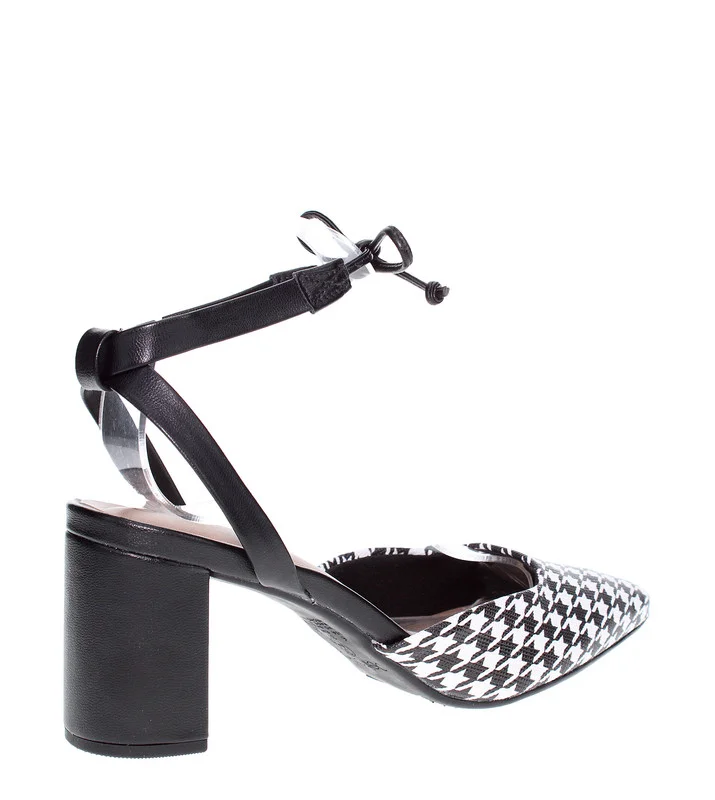 بيرا ريو Lilly Pointed Toe Ankle Strap High Heel Pumps