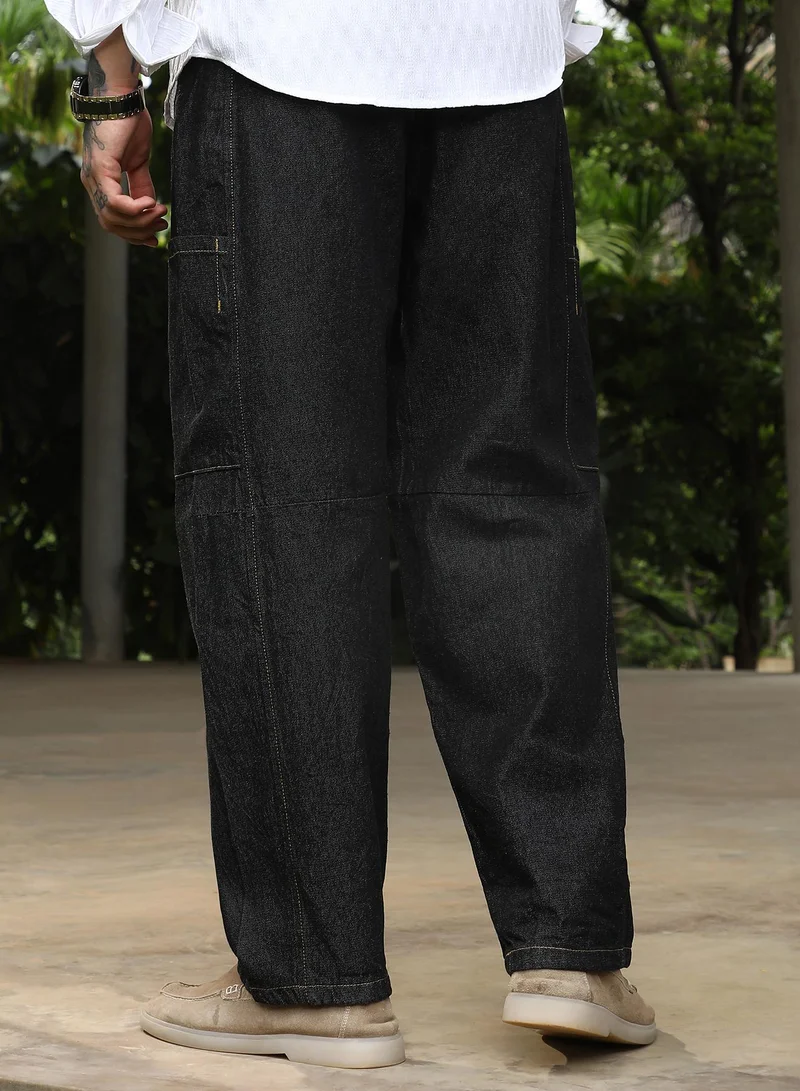 Campus Sutra Men's Charcoal Black Baggy Cargo Denim Jeans For Casual Wear | Mid-Rise | Relaxed Fit | Button Closure | Denim Jeans Crafted With Comfort Fit For Everyday Wear