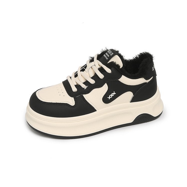 Unisex Casual Sneaker Shoes - Image 1