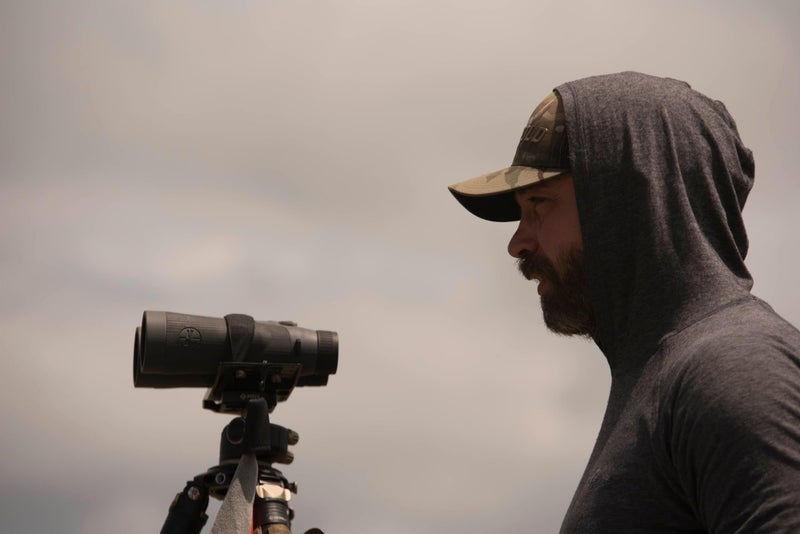 Leupold Binocular Tripod Adapter Tray, Black, Mount: 1/4-20 - Image 3