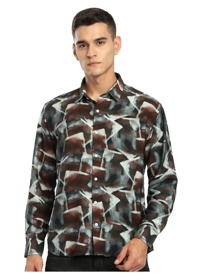 بيونغ قميص مطبوع بلون بني إثيري